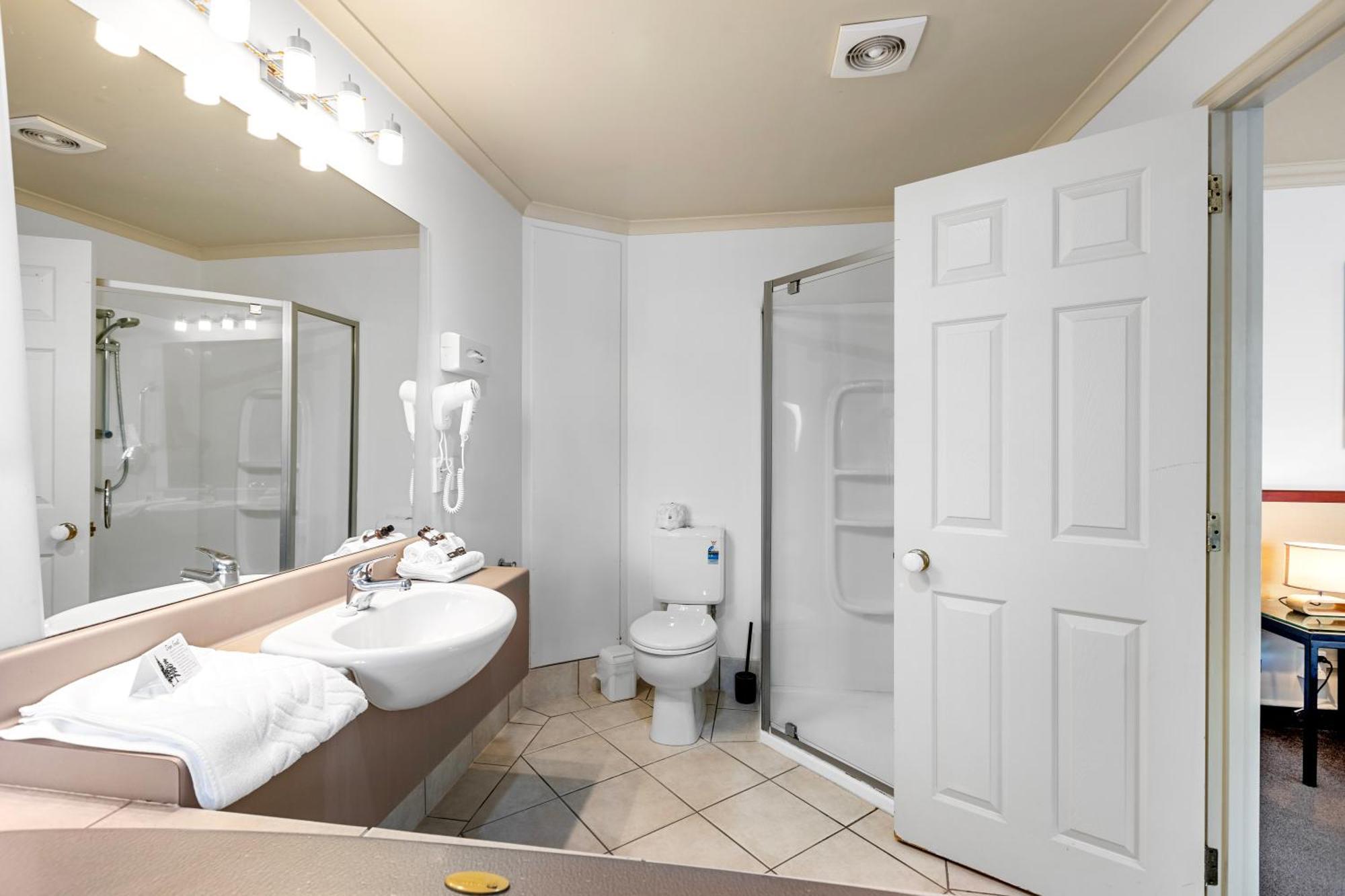 Tuscany Villas Whakatane Bagian luar foto